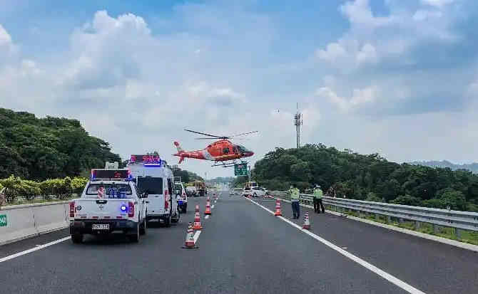 井研高速公路汽车救援案例